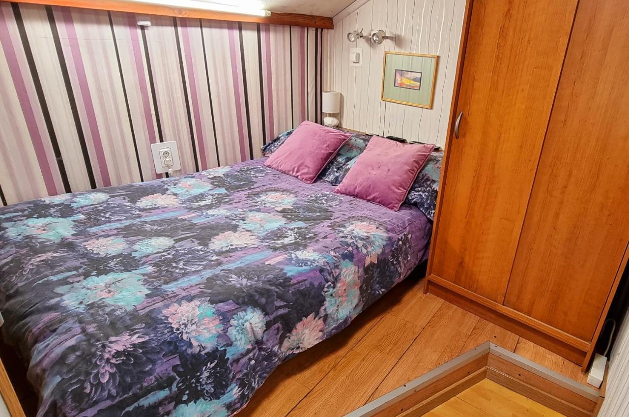 Apartment " Studio Green " Free Parking, Self Check-In ザグレブ エクステリア 写真
