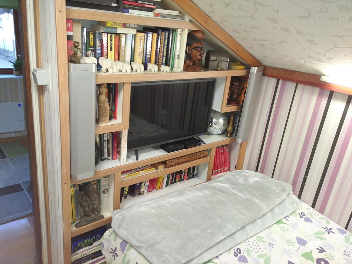 Apartment " Studio Green " Free Parking, Self Check-In ザグレブ エクステリア 写真